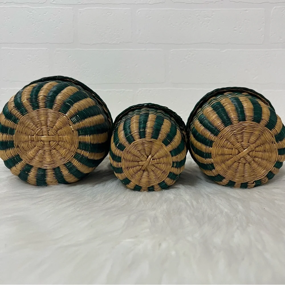 Vintage Bohemian Retro Cottagecore Rustic Striped Woven 3 Nesting Baskets